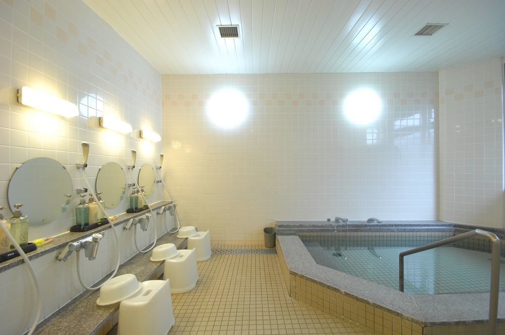Business Hotel Ekimae Hakodate Exteriör bild